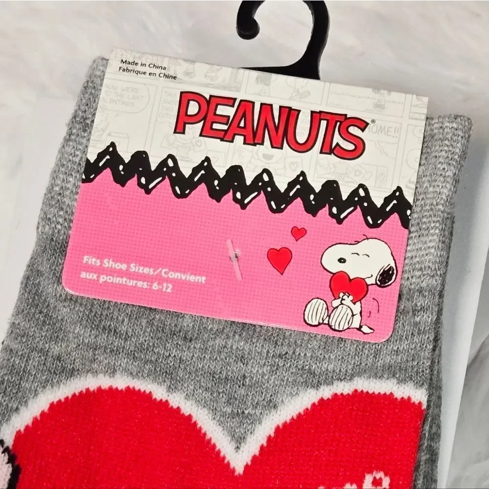 Snoopy Valentine Socks – Love Makes Me Sick Peanuts Crew Socks Y2K Sarcasm Humor